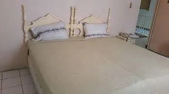 Hotel Gibb'S Chateau Montego Bay